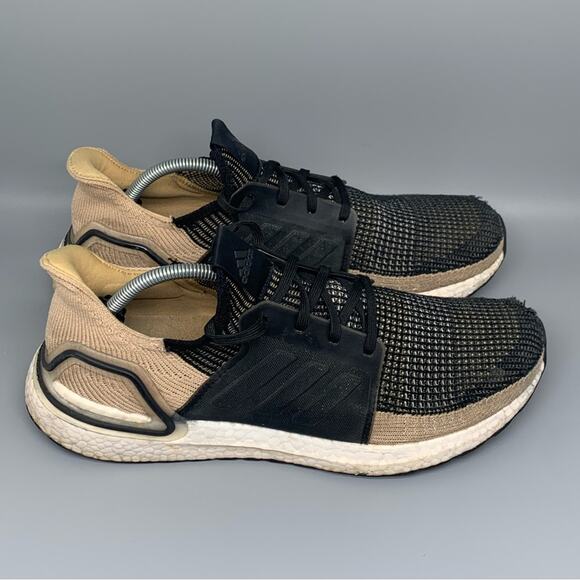 Adidas UltraBoost 2019 Core Black Raw Sand Running Shoes F35241 Men's Sz 12 - Picture 1 of 10